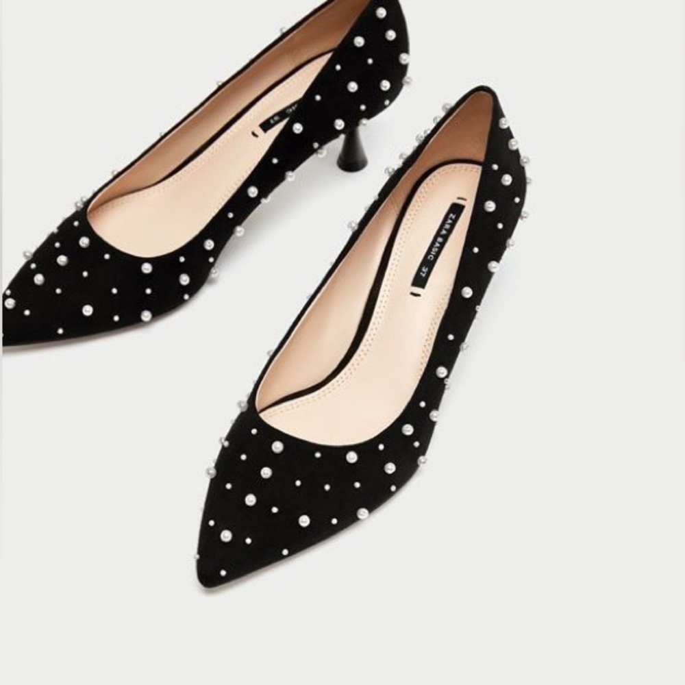 ZARA MEDIUM HEEL COURT SHOES WITH FAUX PEARLS, size 6, NWT
